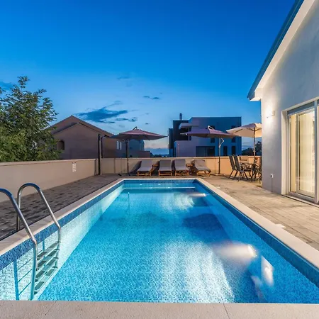 וילה Nicolle Only 50meters From The - By Ta Leut Agency
