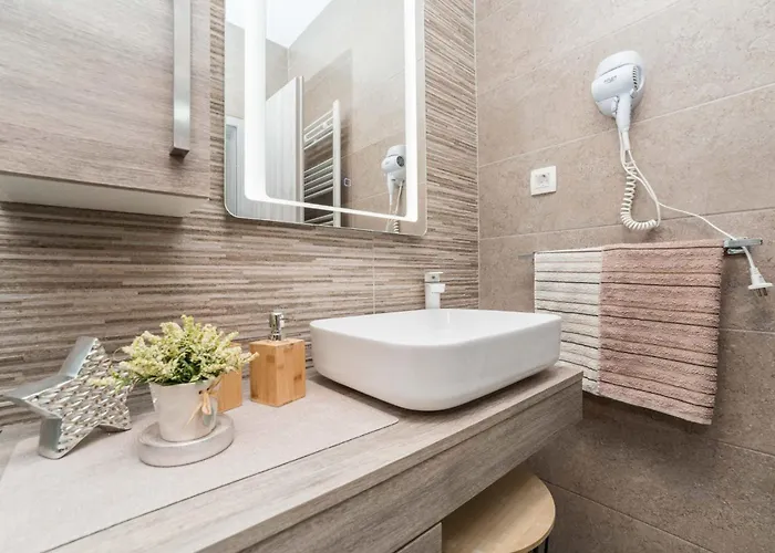 Nicolle Only 50meters From The - By Ta Leut Agency