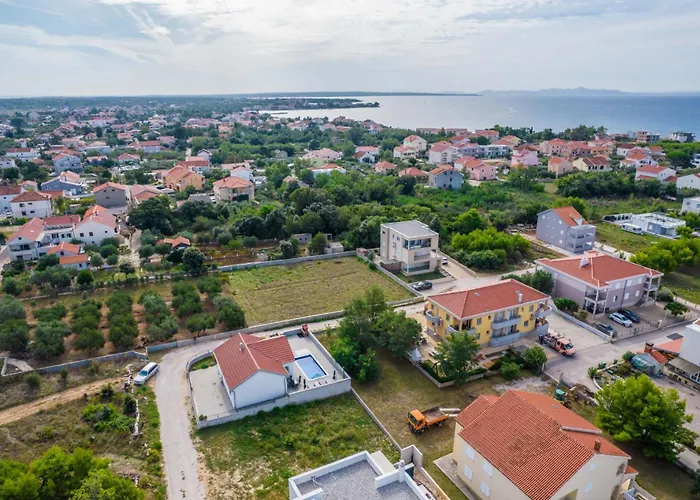 Nicolle Only 50meters From The - By Ta Leut Agency Privlaka (Zadar)