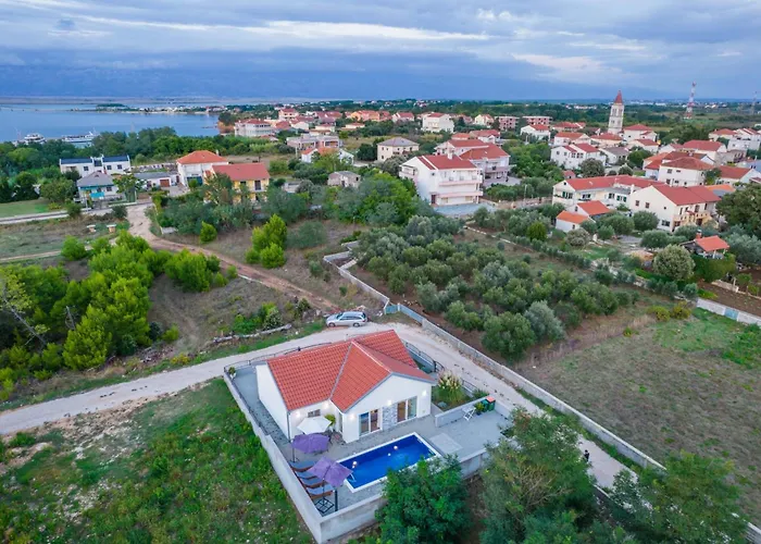 Nicolle Only 50meters From The - By Ta Leut Agency * Privlaka (Zadar)