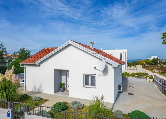 Nicolle Only 50meters From The - By Ta Leut Agency Villa